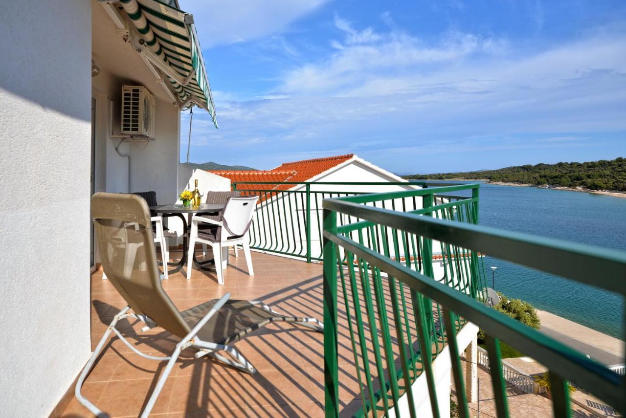 House Klarin Apartment Jezera